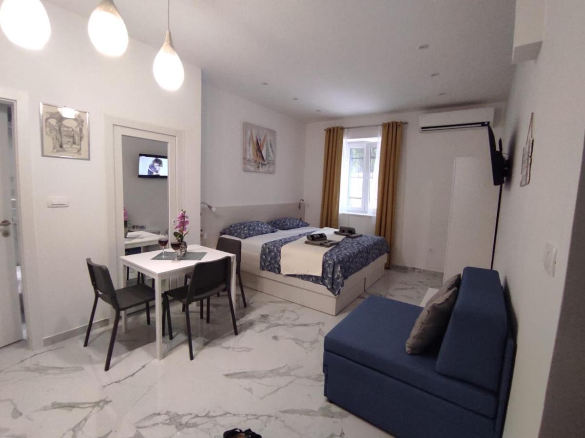 Zoxi Apartmani Split Exteriör bild